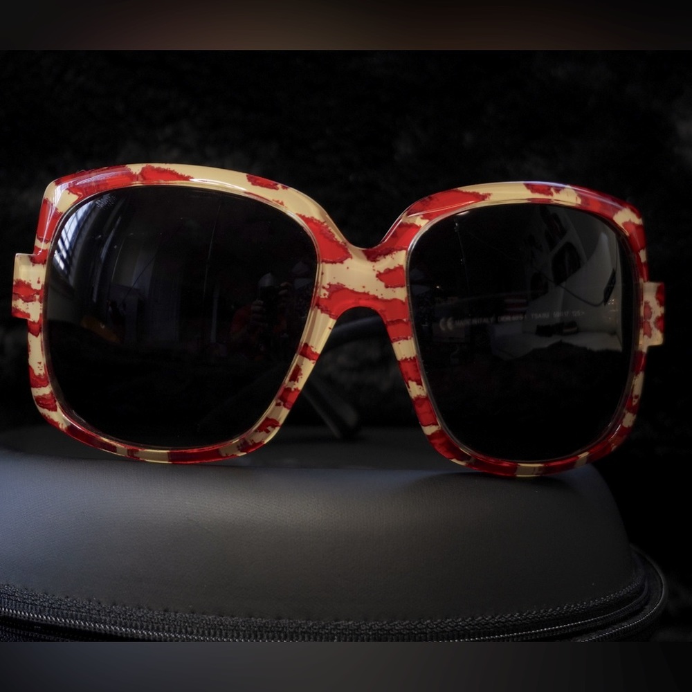 NWOT Authentic Dior sunglasses in red and cream color/design